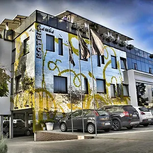 Ramka & Restaurant & Wine Bar Aparthotel